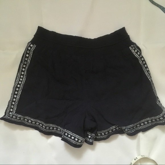 Navy crinkle cotton drawstring shorts w/silver emb - Picture 3 of 8